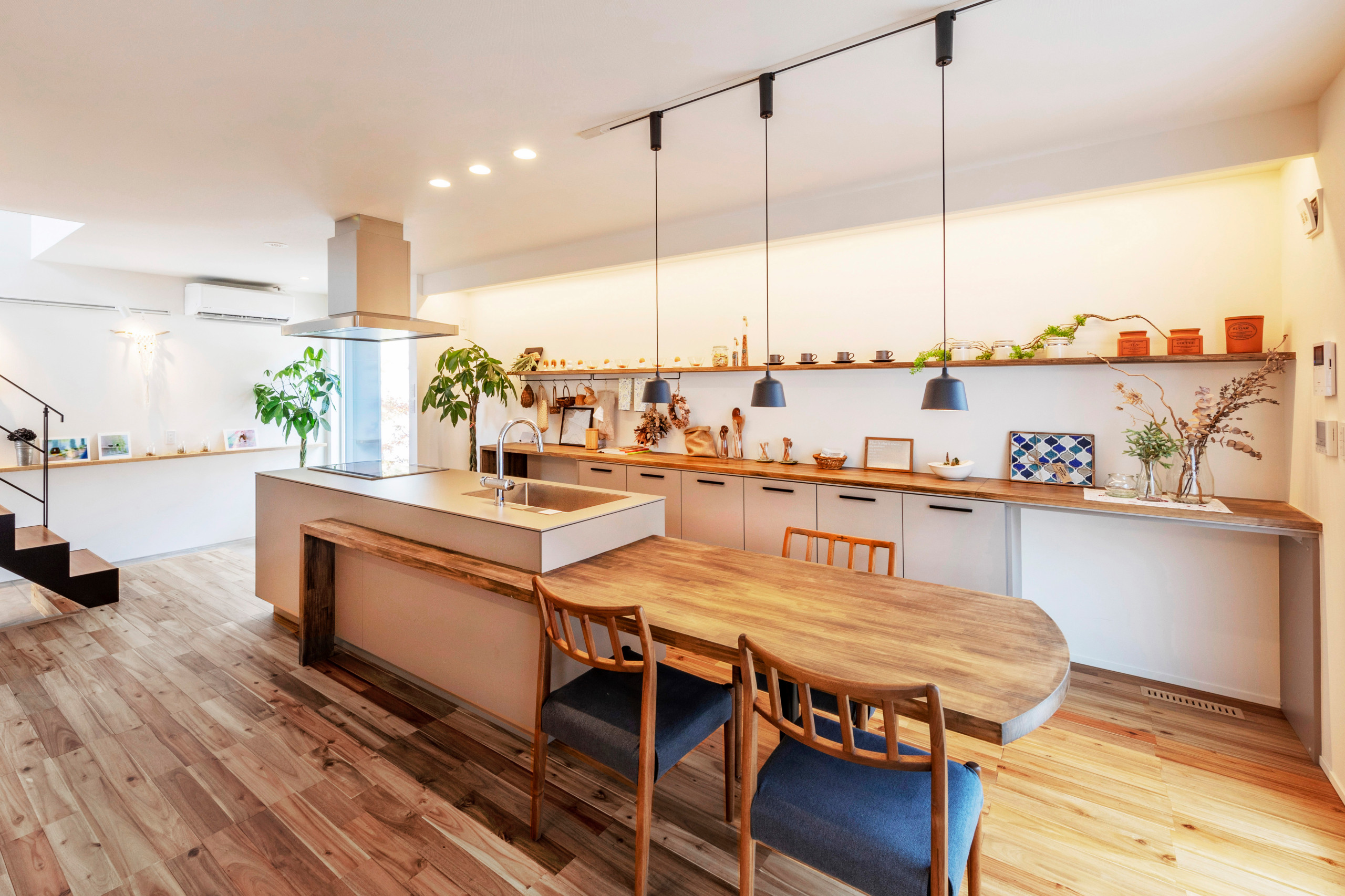 北欧スタイルのおしゃれなキッチンの画像 21年9月 Houzz ハウズ
