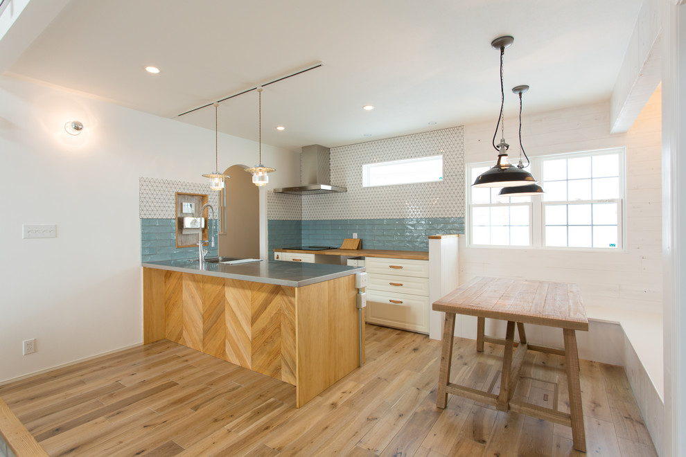 サーフテイストで暖かい こだわりの平家 Scandinavian Kitchen Other By 株式会社福井建設 Houzz サーフテイストで暖かい こだわりの平家 Scandinavian Kitchen Other By 株式会社福井建設 Houzz