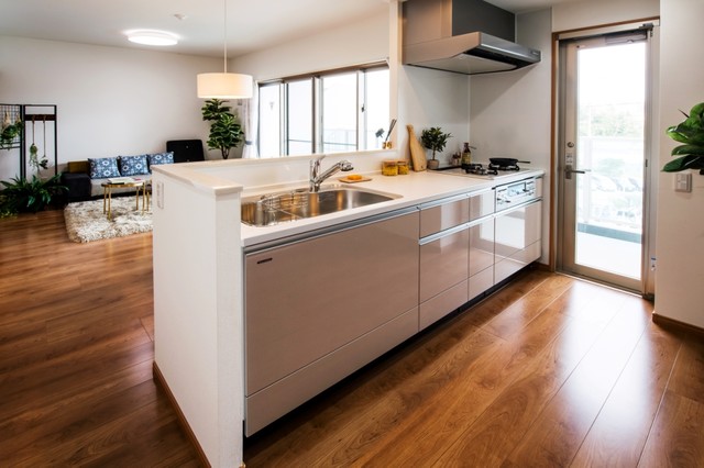 シンフォニア奥武山イーストウイング 分譲マンション インテリア Contemporary Kitchen Other By 大晋建設株式会社 Houzz Uk