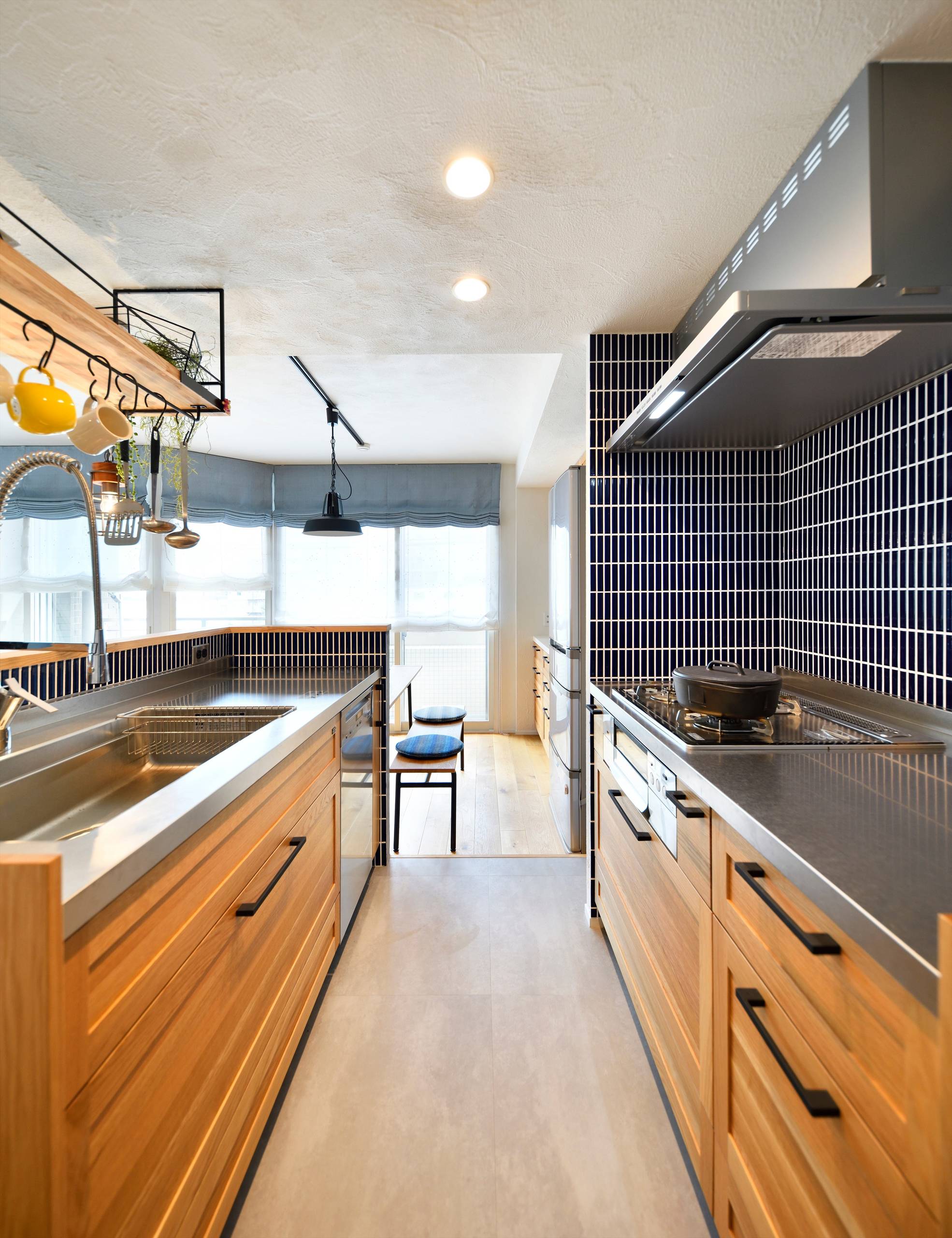 北欧スタイルのおしゃれなキッチンの画像 21年9月 Houzz ハウズ