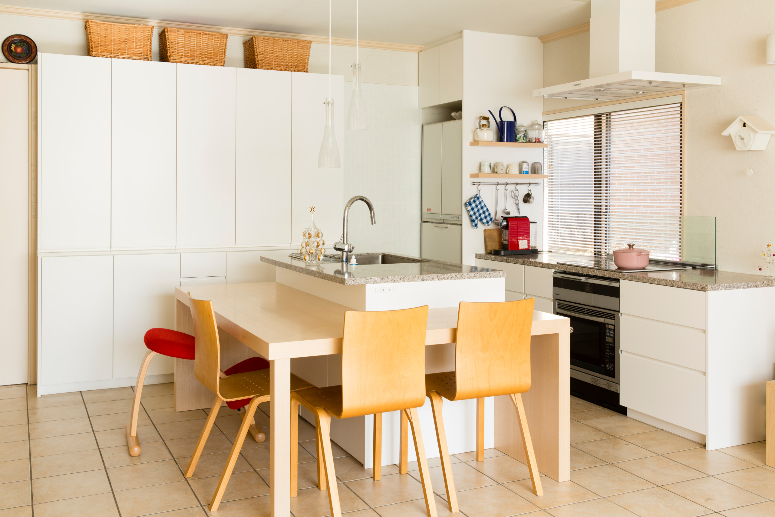 北欧スタイルのおしゃれなキッチンの画像 75選 22年10月 Houzz ハウズ