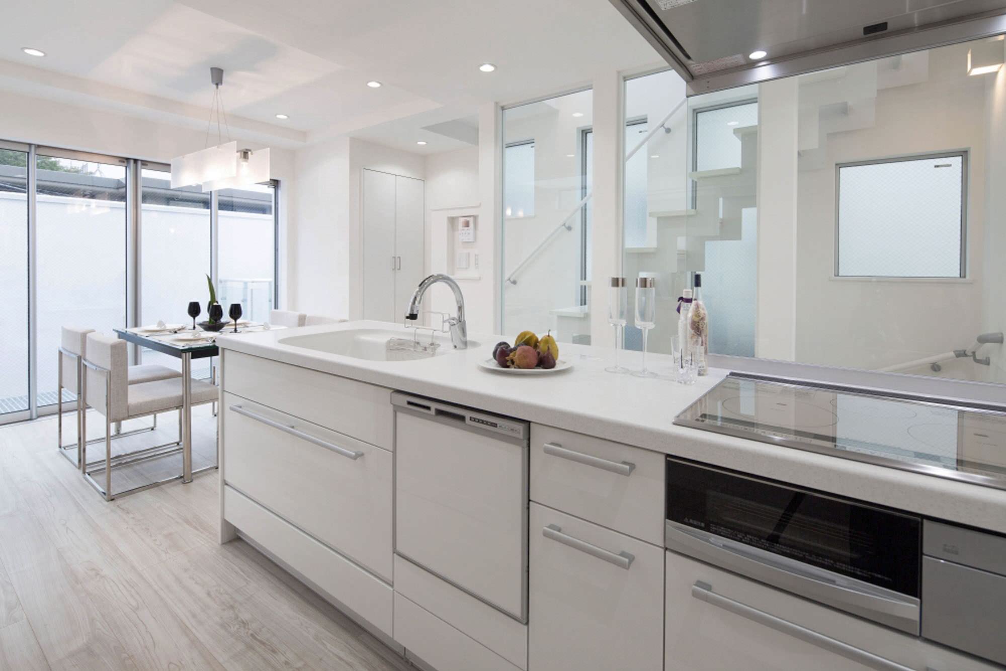 光あふれる明るいキッチン 東京都世田谷区 Contemporary Kitchen Tokyo Suburbs By Lixil Kitchen リクシル キッチン Houzz
