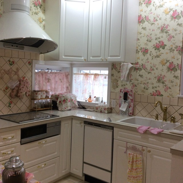 可愛いキッチン工事札幌北海道 トラディショナル キッチン 札幌 株式会社サルース Kitchen Salus Style Houzz ハウズ