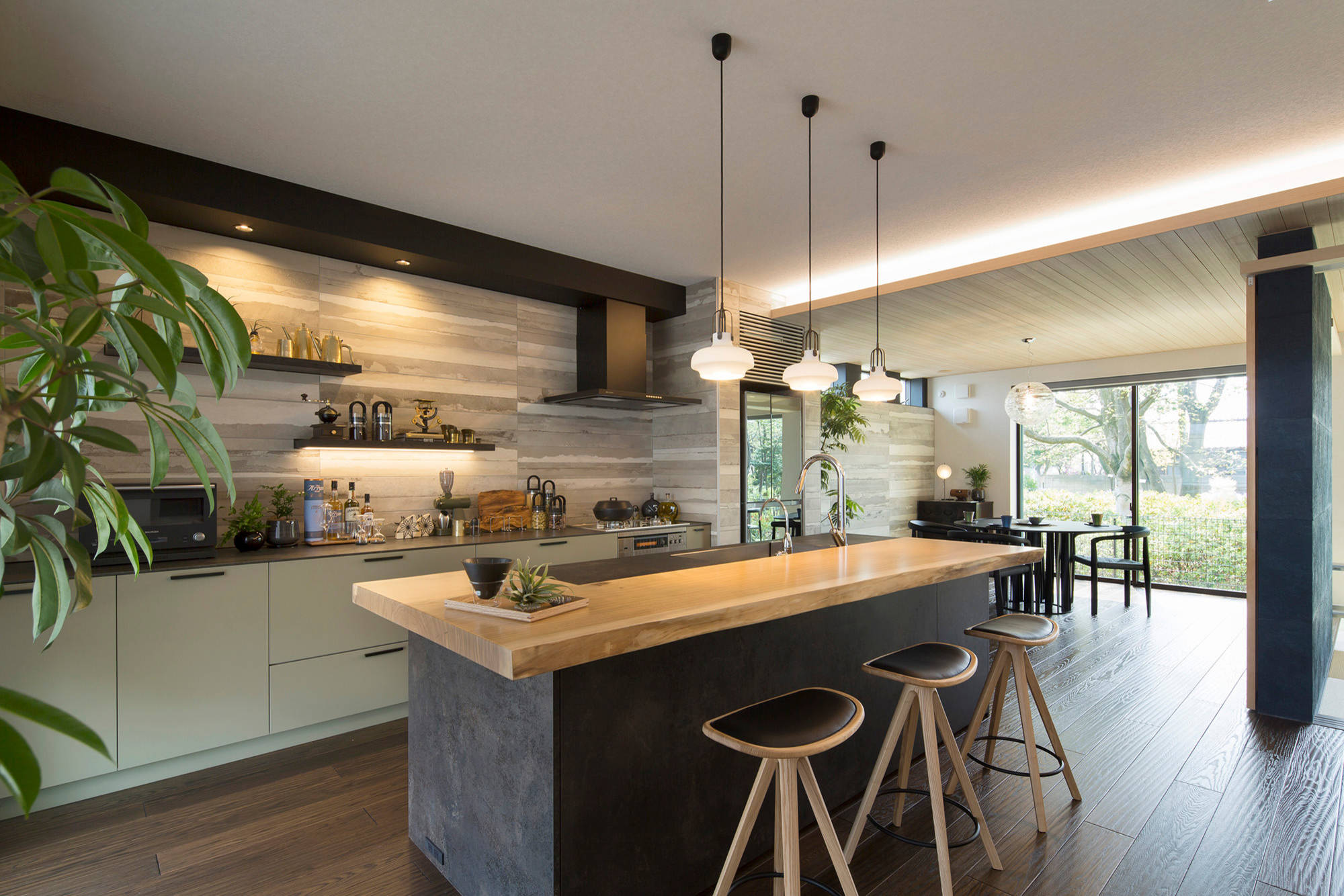 和風のおしゃれなアイランドキッチンの画像 75選 22年10月 Houzz ハウズ