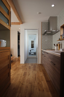 75 Beautiful Scandinavian Kitchen With Dark Wood Cabinets Ideas Designs July 21 Houzz Uk