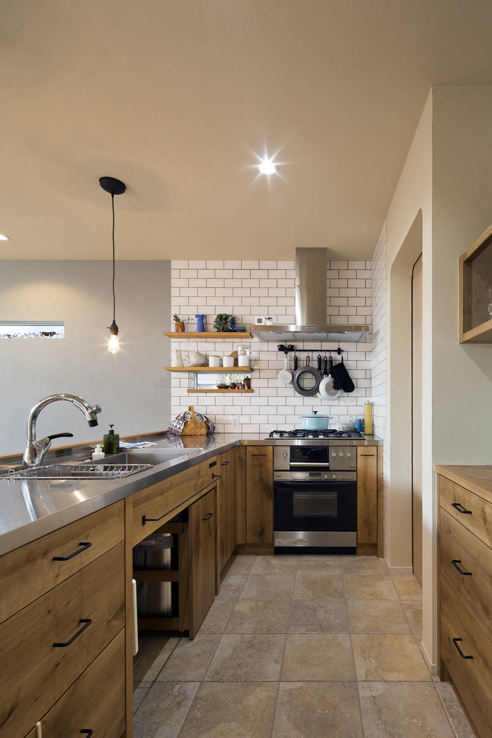 75 Beautiful Scandinavian Kitchen With Stainless Steel Countertops Pictures Ideas May 2021 Houzz