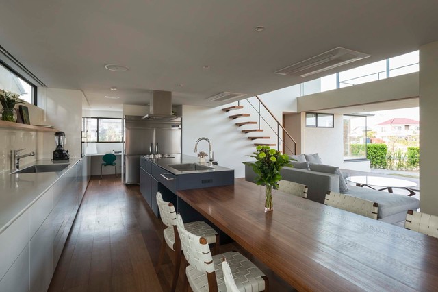 深谷の家 キッチンを住まいの中心に考えた家 Cocina Otras Zonas De Plusdesign プラスデザイン Houzz