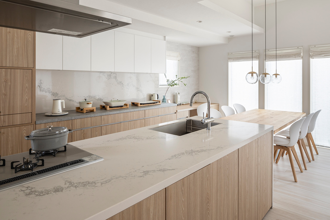 おしゃれなアイランドキッチンの画像 75選 22年7月 Houzz ハウズ おしゃれなアイランドキッチンの画像 75選 22年7月 Houzz ハウズ