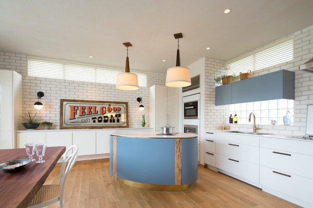 西海岸スタイルをラグジュアリー モダンにアレンジしたキッチン空間 Coastal Kitchen By キッチンハウス Houzz