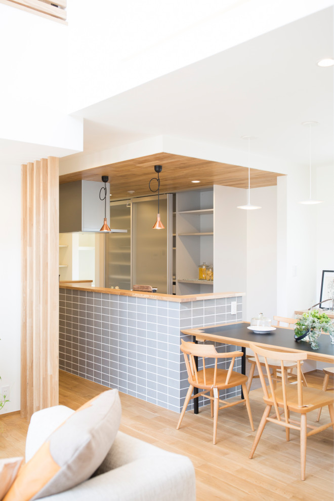 香川県に建つ ひかりのある家 のldk Scandinavian Kitchen Other By 吉田建設株式会社 Houzz