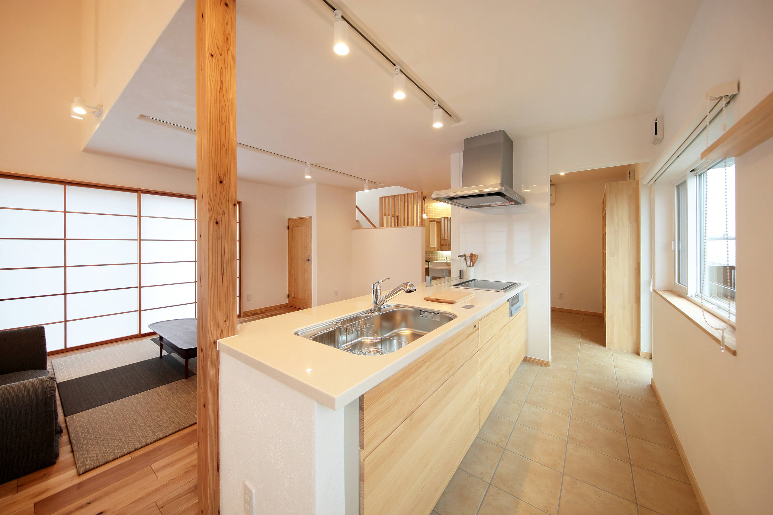 Kt様邸 Japanese Kitchen Other By しっくいの家 Iestory By 篠田工務店 Houzz