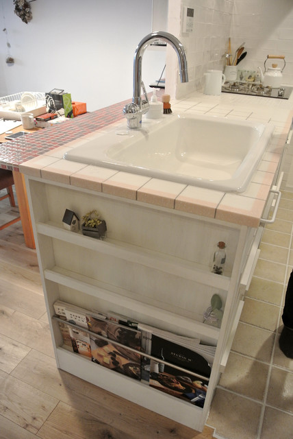 Original 人工大理石とタイルのコラボ天板が素敵な世界に一つだけのキッチン Campagne Cuisine Nagoya Par 株式会社エムズファクトリー Houzz