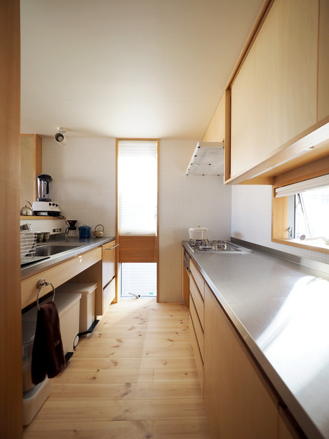 T邸 設計 伊礼智設計室 東京都小平市 Asian Kitchen Tokyo Suburbs By 相羽建設 Houzz Uk