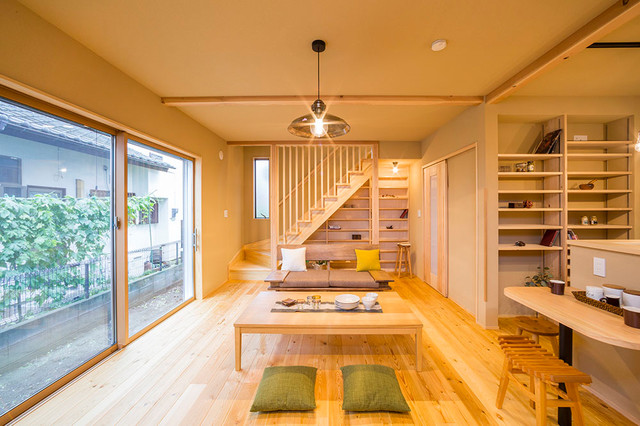 ナチュラルなカフェ風のおしゃれなお住まい Japones Comedor Periferia De Tokio De 健幸工房 シムラ Houzz