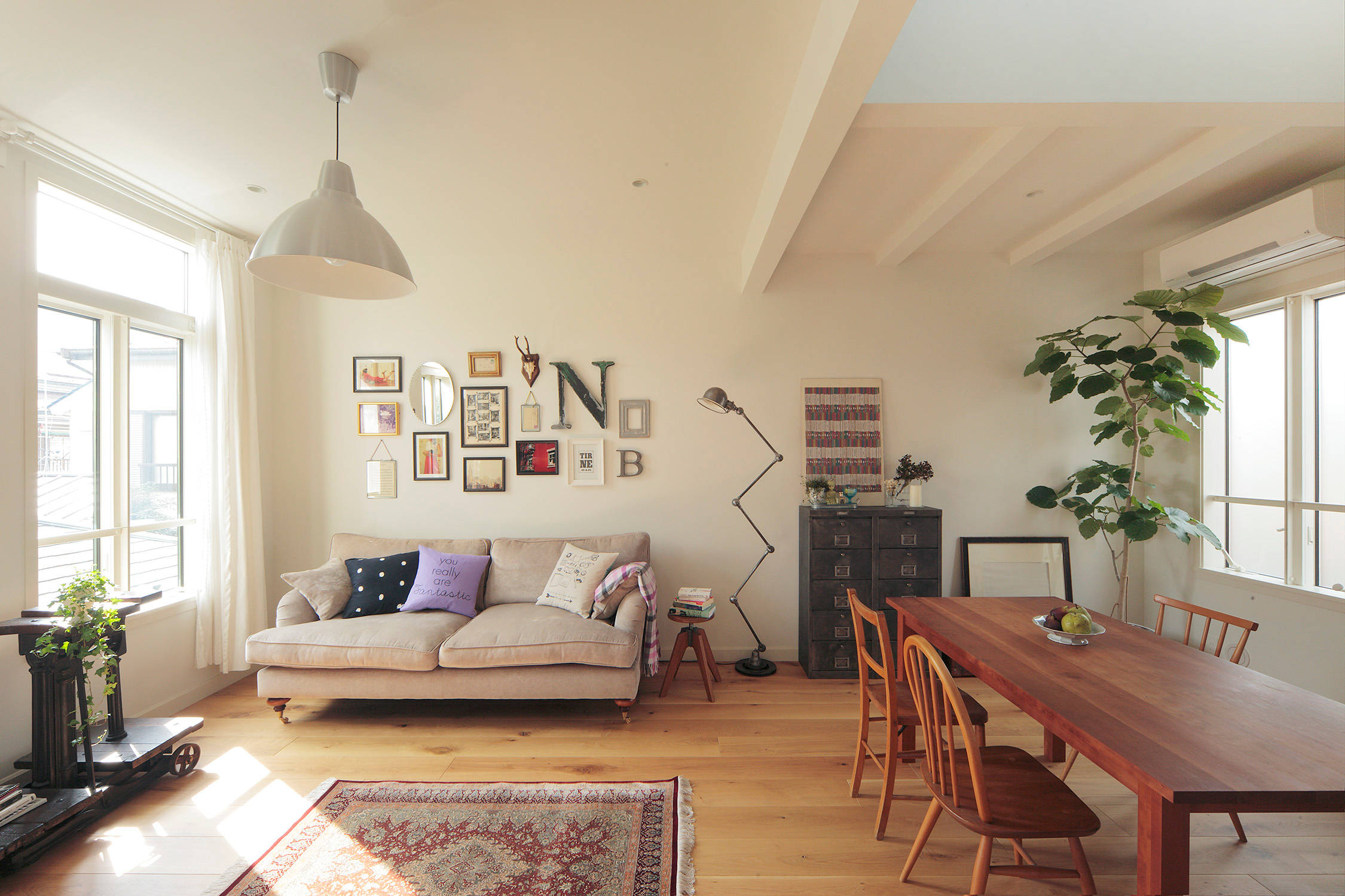 フレーバーハウス Transitional Dining Room Tokyo By こぢこぢ一級建築士事務所 Houzz