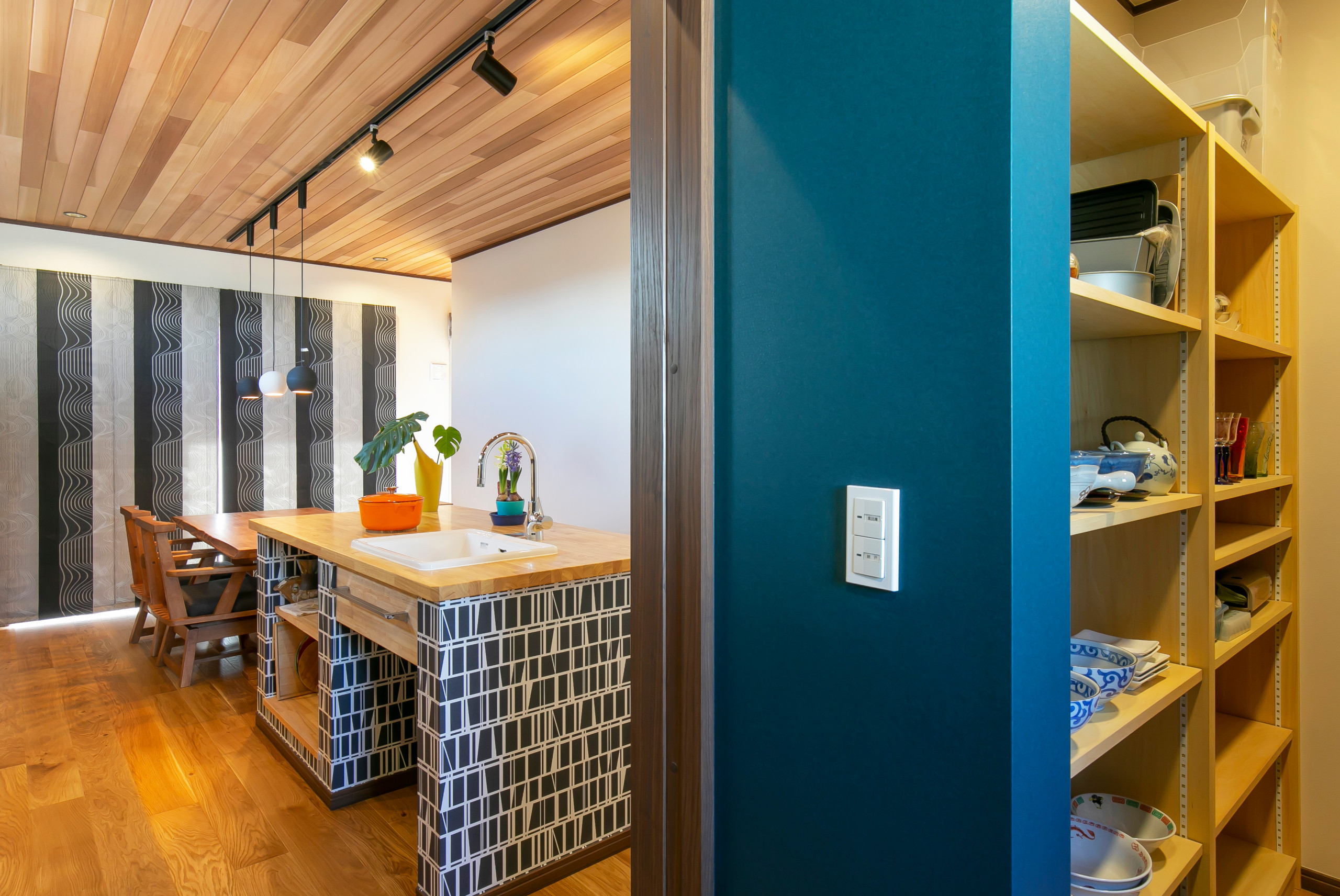 上品などこか懐かしい平屋 ダイニング Asian Dining Room Other By ウツミ工務店株式会社 Houzz