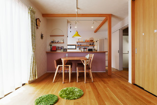子どもを囲む 和やかな時間 Midcentury Dining Room Tokyo By 株式会社スタイル工房 Stylekoubou Houzz