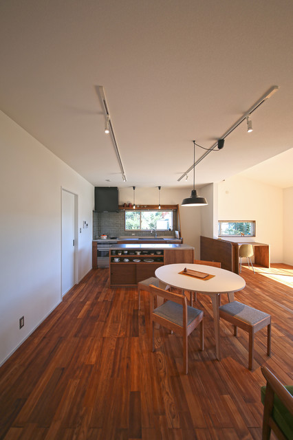 心豊かな暮らしを楽しむ自然素材の平屋建て Salle A Manger Nagoya Par クラシスホーム株式会社 Houzz