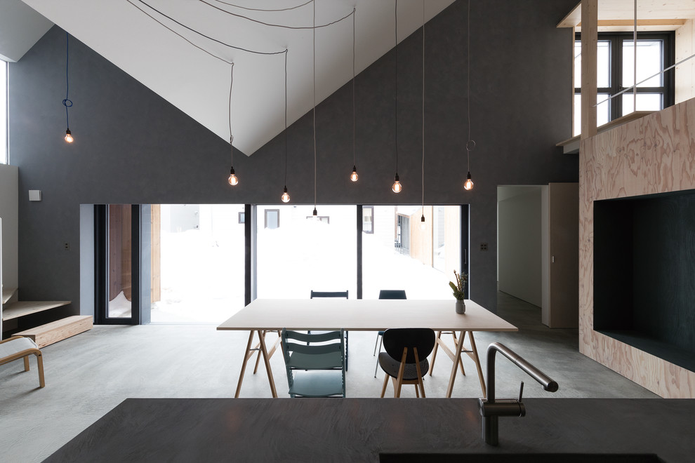 旗竿地の家 Industrial Dining Room Sapporo By 株式会社kanna Design カンナデザイン Houzz