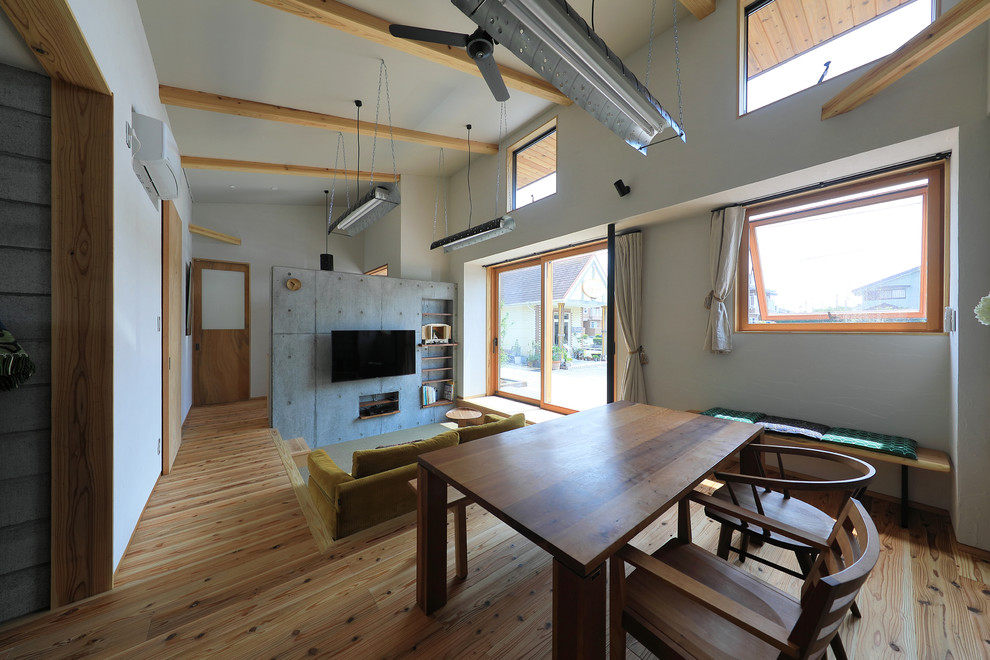 甲斐元町の家 遊び心のある家 Modern Dining Room Other By ライフ建築設計事務所 Houzz