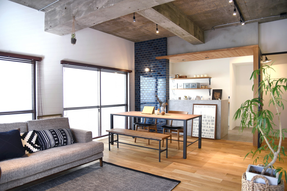 福岡市中央区 3ldk フリースペース Wic マンションリノベーション Industrial Dining Room Fukuoka By Trunk Design Office