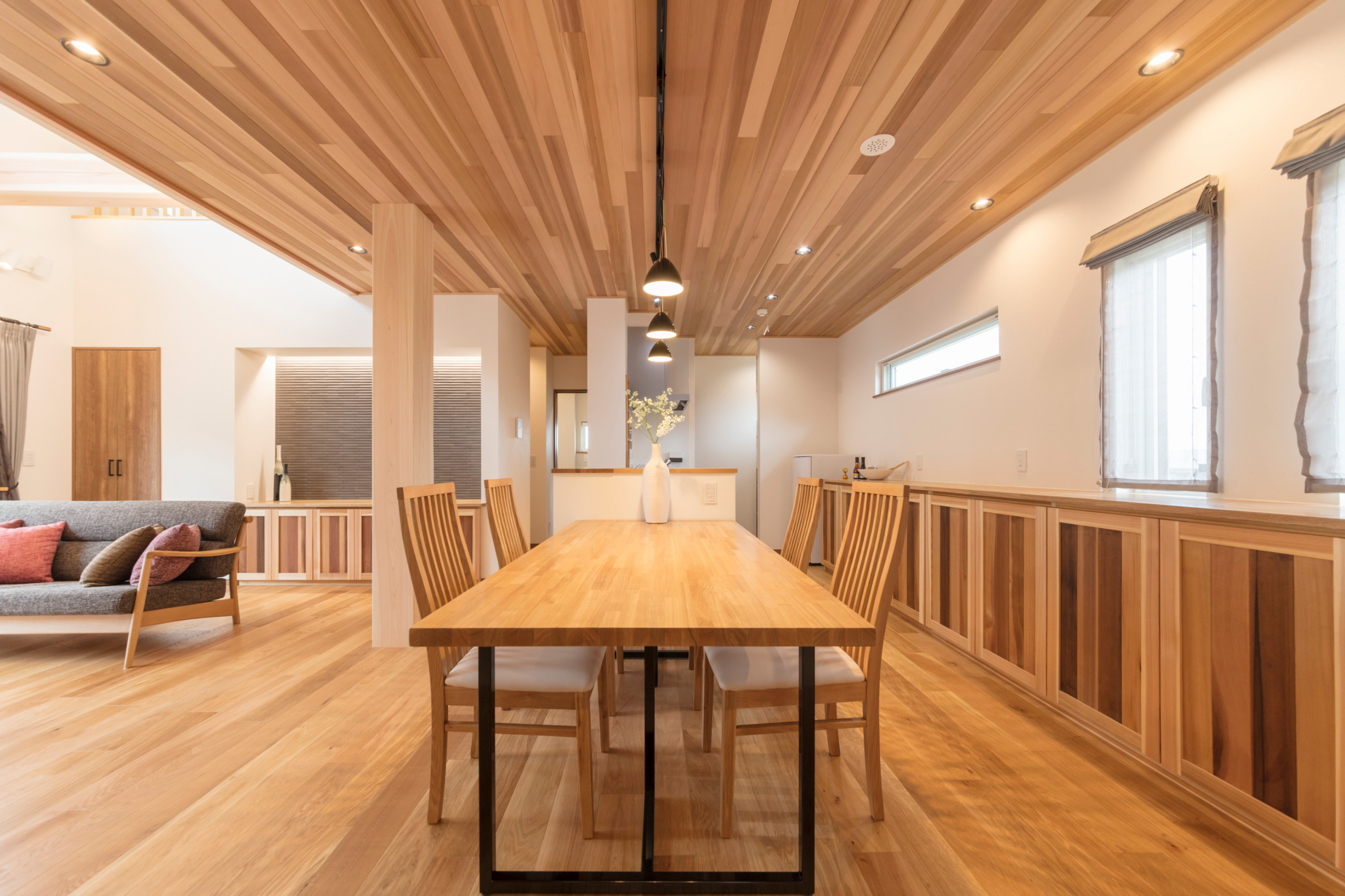 自然素材溢れる家 ダイニング Scandinavian Dining Room Other By ウツミ工務店株式会社 Houzz