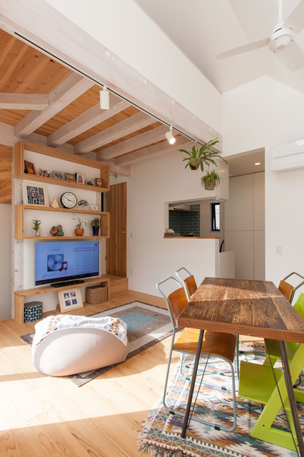 藤沢 本鵠沼 坪台形変形狭小敷地に建つコンパクト狭小住宅 Scandinavian Dining Room Other By ミナトデザイン1級建築士事務所 Houzz Uk