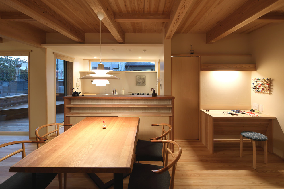 趣味室と書斎のある家 Modern Dining Room Other By 株式会社シーエッチ建築工房 Houzz