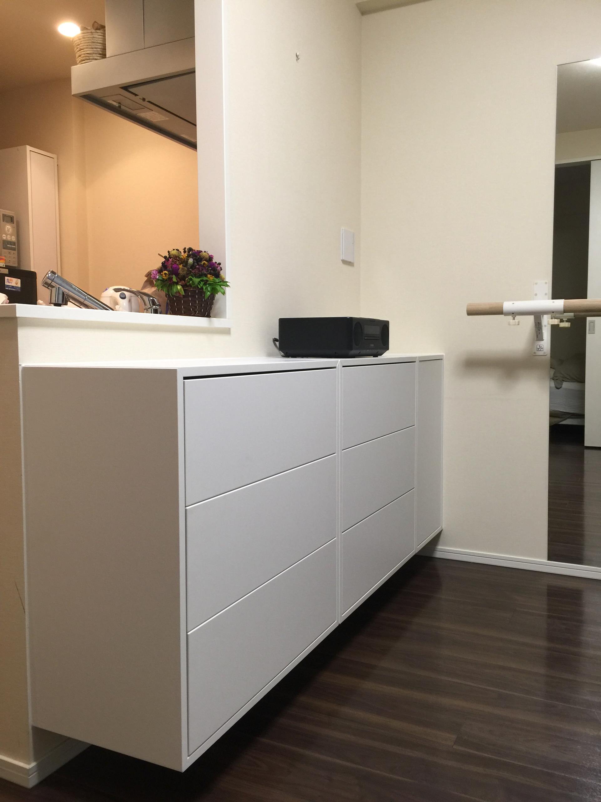 Ikeaのキャビネットを造作家具風に取り付け Modern Dining Room Other By User Houzz