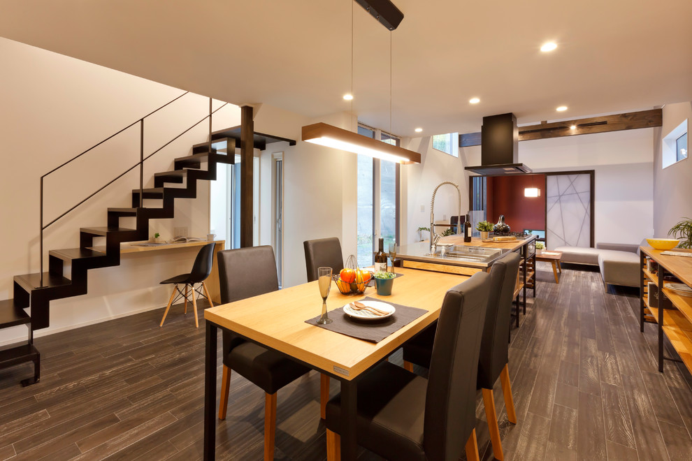 Wood Black インダストリアルキッチン Modern Dining Room Other By 納得住宅工房株式会社 Houzz