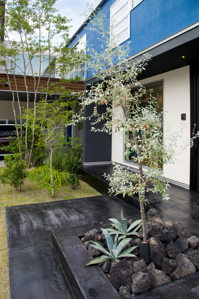 ガレージを併せ持つ住宅の外構植栽ランドスケープデザイン Modern Patio Other By Color Label Design Office 殿村明彦 Houzz