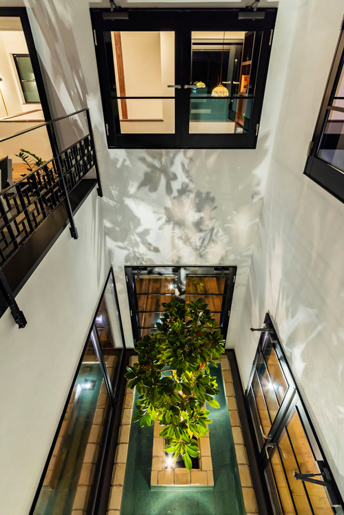 水面で自然を取り込む 水盤のある家8選 Houzz ハウズ