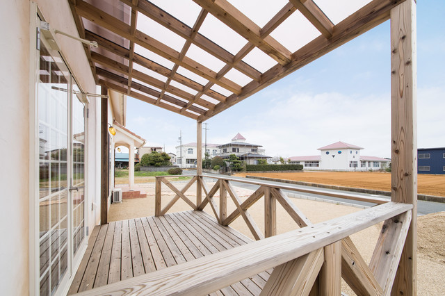 南欧の家 Retro Aseo Otras Zonas De 株式会社花みずき工房 Houzz