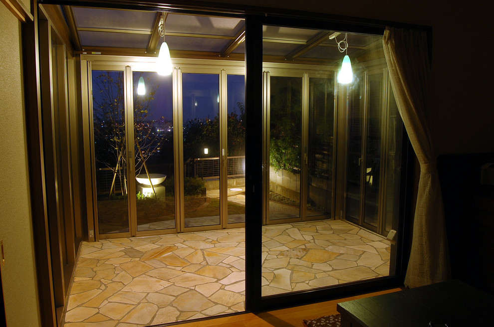 夜景を楽しみながら過ごす イゲタヤリフォーム 東京都ｋ様邸 Asian Patio Tokyo Suburbs By Proの庭照明 ライティングマイスター Houzz