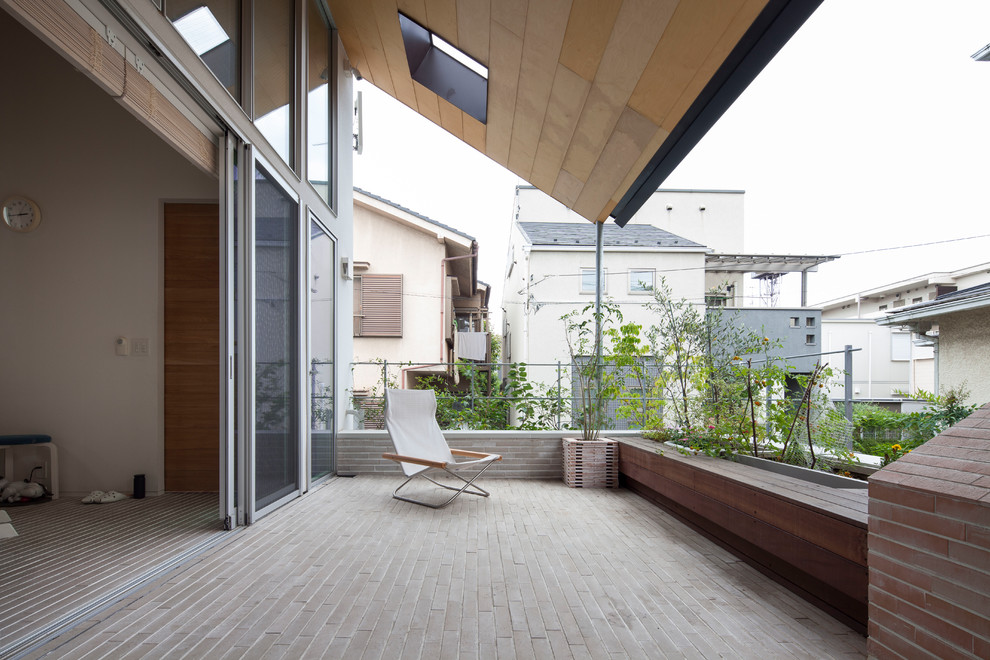 大屋根が繋ぐsoho 2 引っ越し後 Asian Patio Yokohama By Gen Inoue