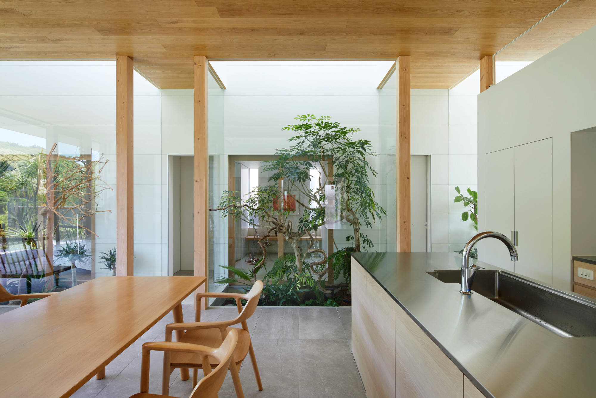 景色を楽しむ家 View House Modern Patio Other By 藤原 室 建築設計事務所 Houzz