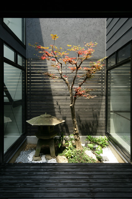 桂の家 Japanese Courtyard Kyoto By ザウス株式会社 Zaus Co Ltd Houzz