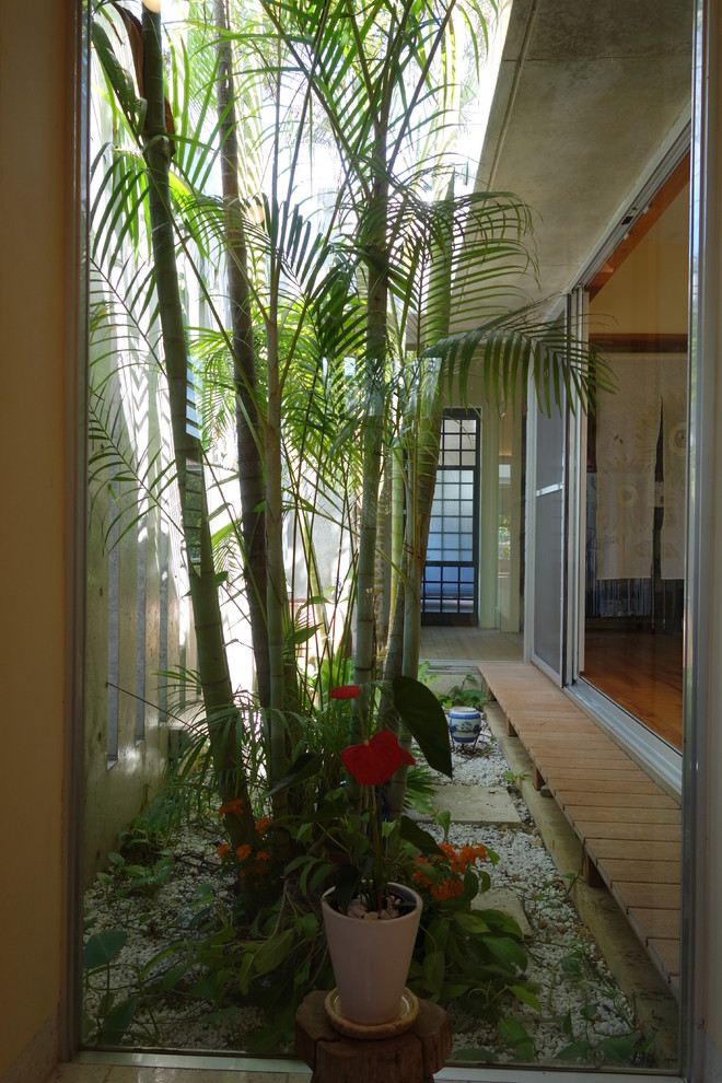 石垣島 Kid頃を楽しむ家 Asian Patio Other By 建築アトリエ Treppen トレッペン 石垣島 Kid頃を楽しむ家 Asian Patio Other By 建築アトリエ Treppen トレッペン