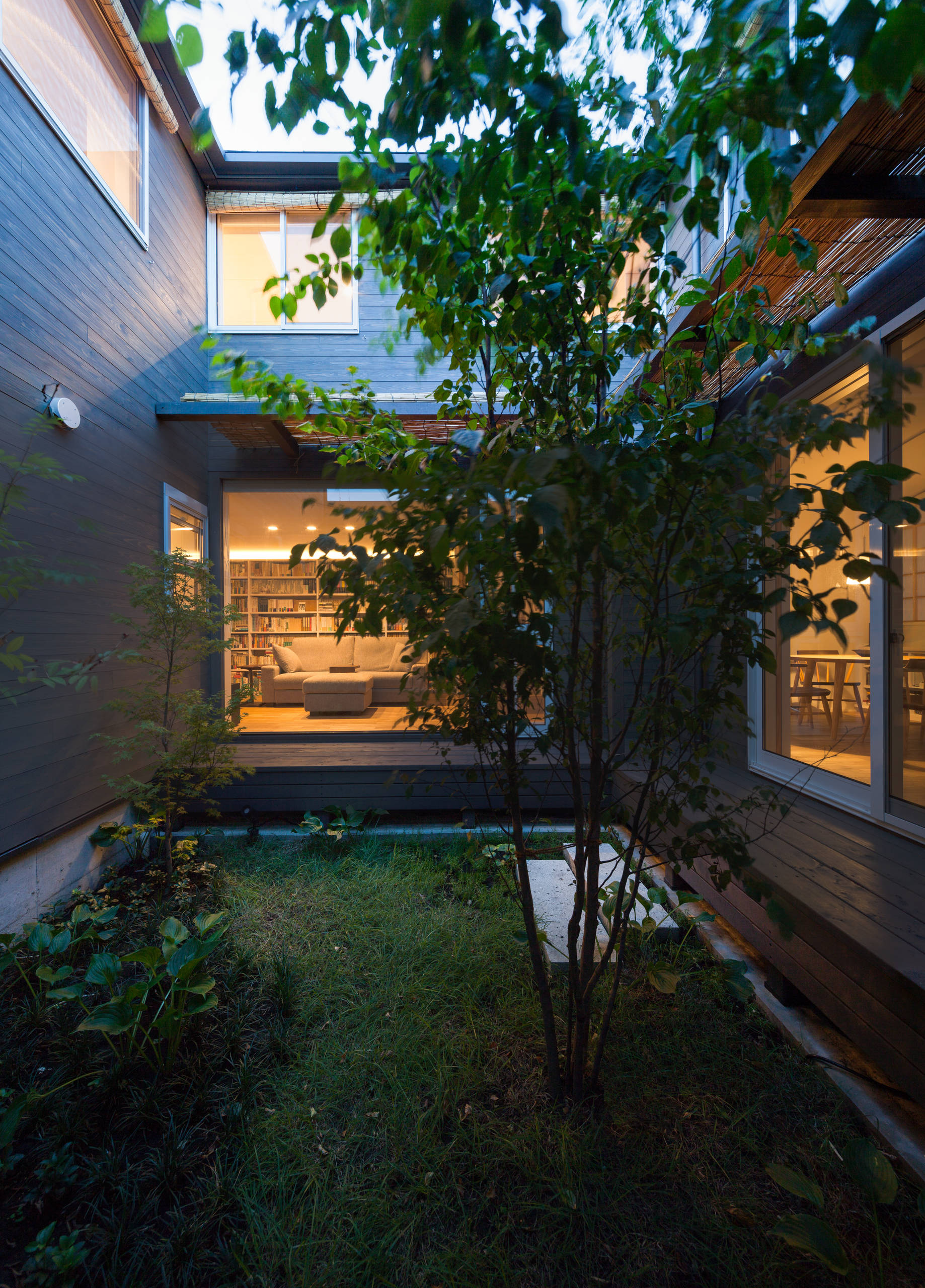 鎌倉中央公園の家 Patio Other By Han環境 建築設計事務所 Houzz