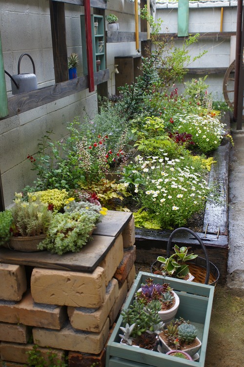 スタイルから考える花壇 Houzz ハウズ スタイルから考える花壇 Houzz ハウズ