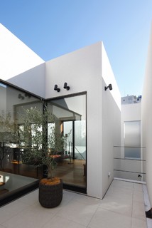 Double Wall House ダブルウォールハウス Modern Patio Tokyo By 森吉直剛アトリエ Moriyoshi Naotake Atelier Architects Houzz