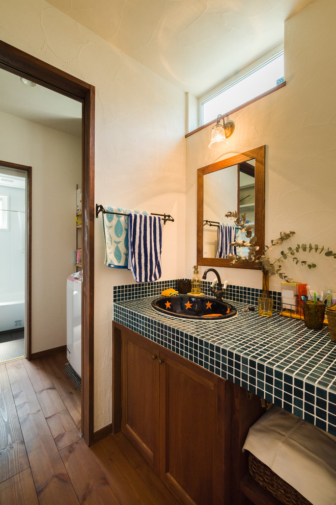 アイランドキッチンが素敵 理想的な漆喰の家 Rustic Powder Room Other By 株 アイジーコンサルティング Igスタイルハウス Houzz アイランドキッチンが素敵 理想的な漆喰の家 Rustic Powder Room Other By 株 アイジーコンサルティング Igスタイルハウス Houzz