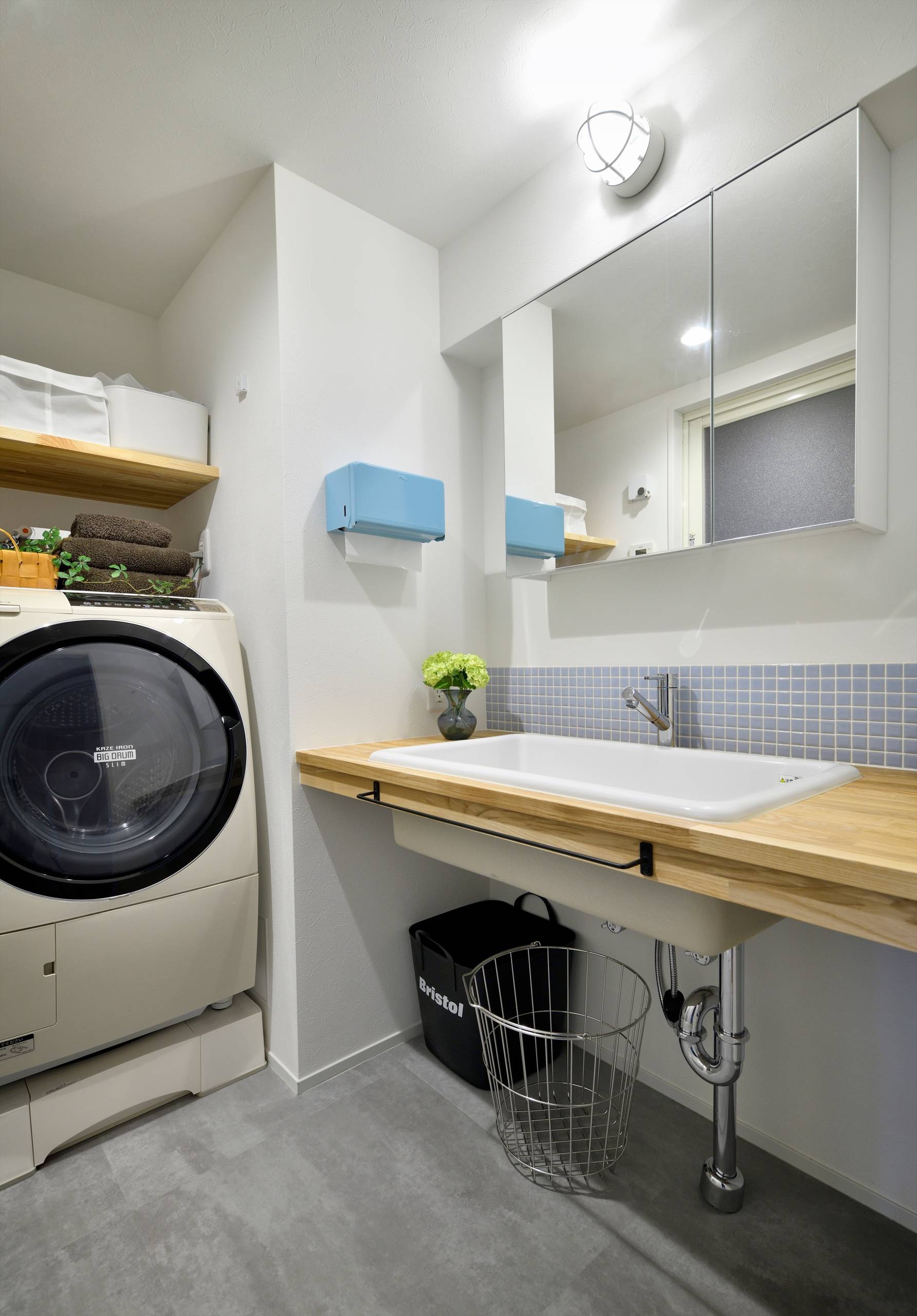 おしゃれなトイレ 洗面所の画像 21年10月 Houzz ハウズ