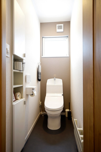 シンプルナチュラルで落ち着くトイレ 和室 和風 トイレ 洗面所 札幌 豊栄建設株式会社 Houzz ハウズ