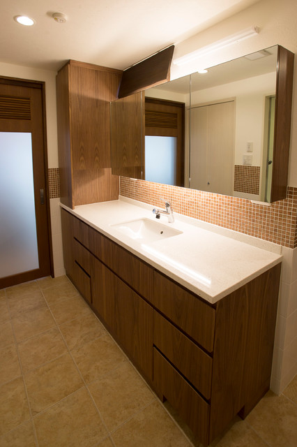 バリ風モダンスタイル トイレ 洗面所 東京23区 株式会社ロータス Houzz ハウズ