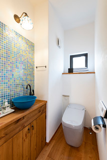 おしゃれなトイレ 洗面所の画像 21年9月 Houzz ハウズ