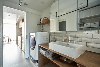 おしゃれな北欧スタイルのトイレ 洗面所の画像 21年9月 Houzz ハウズ