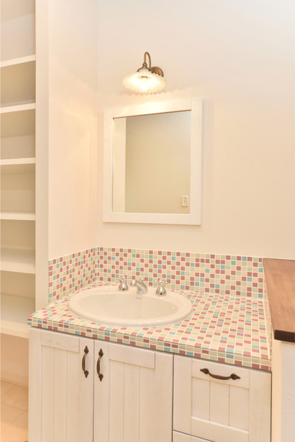 平屋のかわいいいえ エクレクティック トイレ 洗面所 札幌 Skogのいえ スコーグのいえ Houzz ハウズ 平屋のかわいいいえ エクレクティック トイレ 洗面所 札幌 Skogのいえ スコーグのいえ Houzz ハウズ