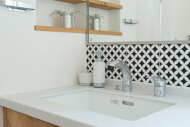 憧れのオープンキッチン 収納力 上質なシンプルハウス Asian House Exterior Other By 株 アイジーコンサルティング Igスタイルハウス Houzz Uk