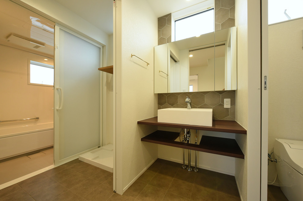 洗練された水廻り Powder Room Other By 田村建設株式会社 Houzz